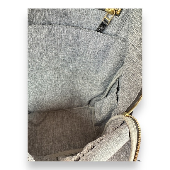 Freshly Picked City Diaper Backpack - Picture 9 of 10